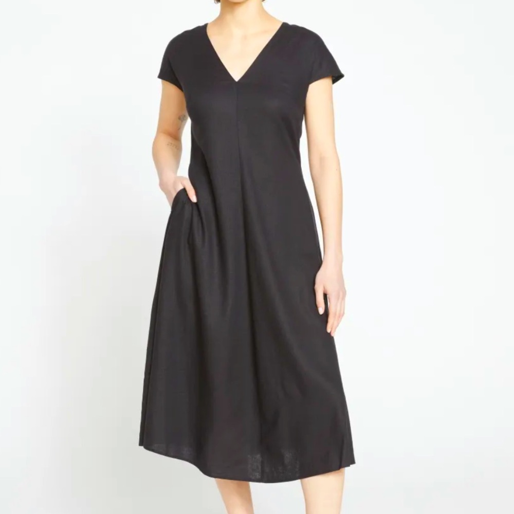 Universal Standard Louvre Dress NWT, size S (US 16W)